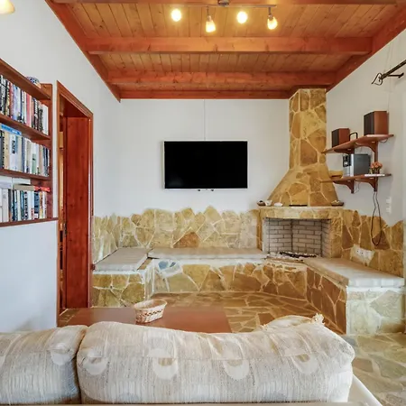 Jimmy's 3 Villa Katomerion